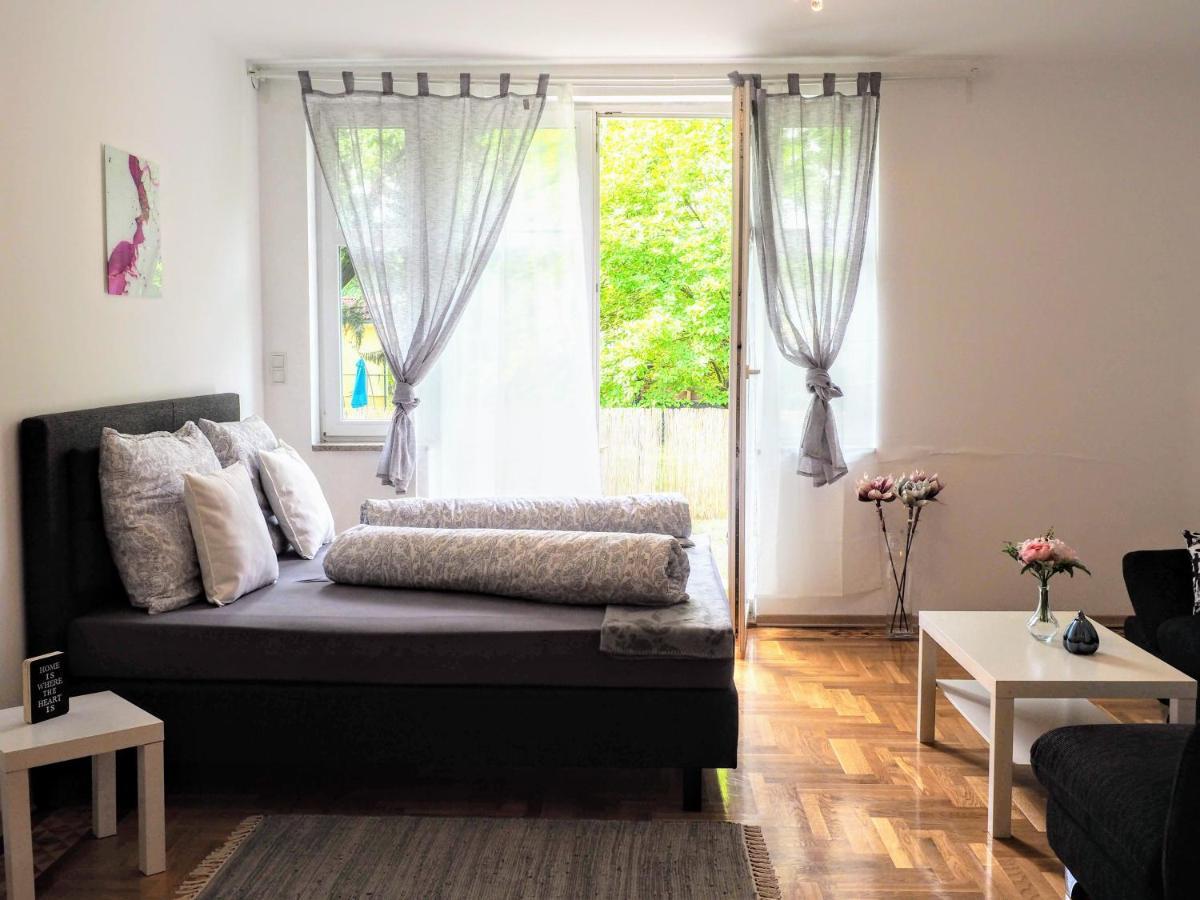 City Villa Schoenbrunn Apartments - Contactless 24H Check-In Vídeň Exteriér fotografie